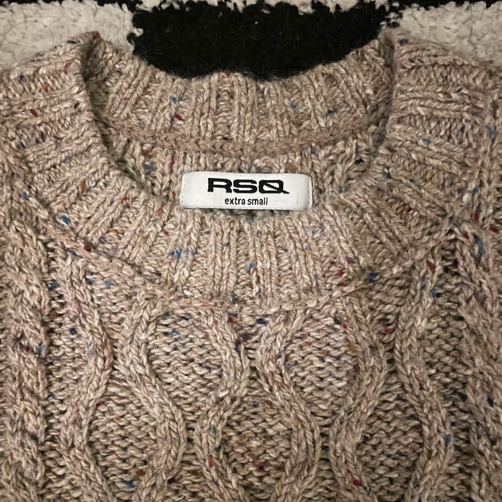 RSQ cropped sweater vest